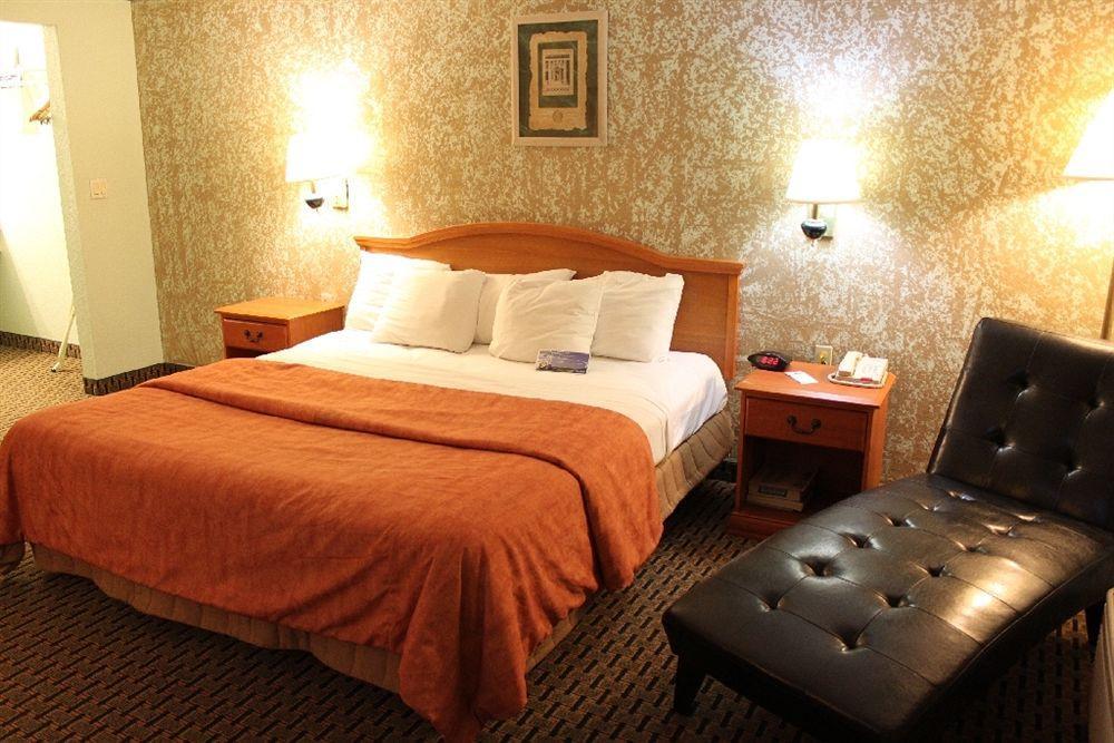 Econo Lodge Inn & Suites Near Lackland Afb San Antonio Exteriér fotografie